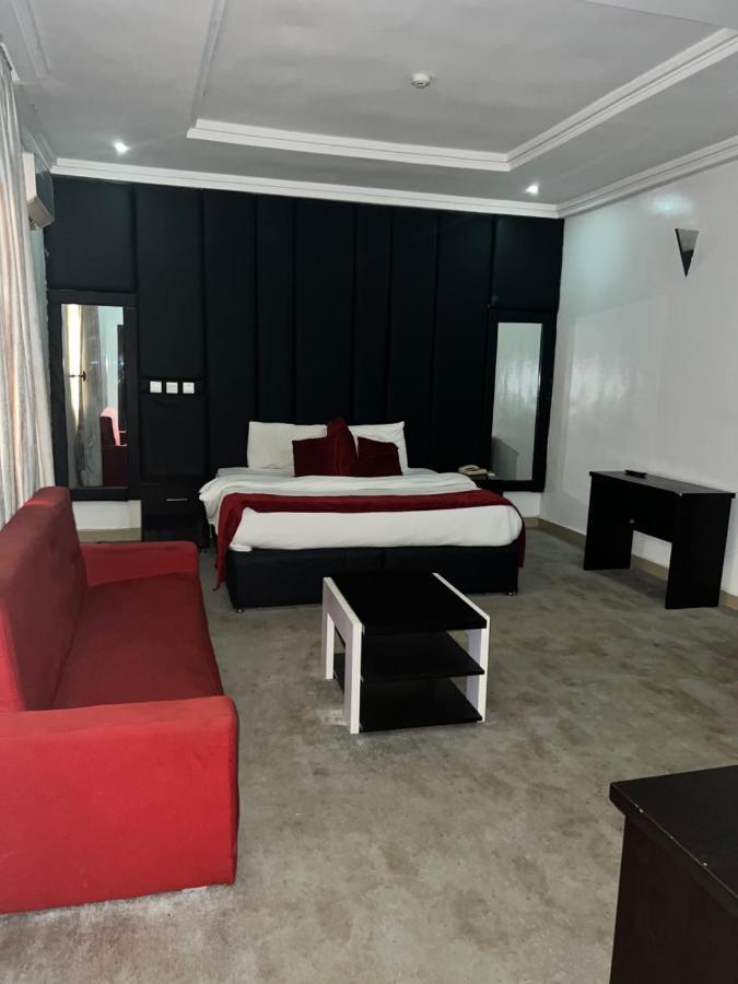 Grand Palazzo Hotel Gwarimpa Abuja Exterior foto